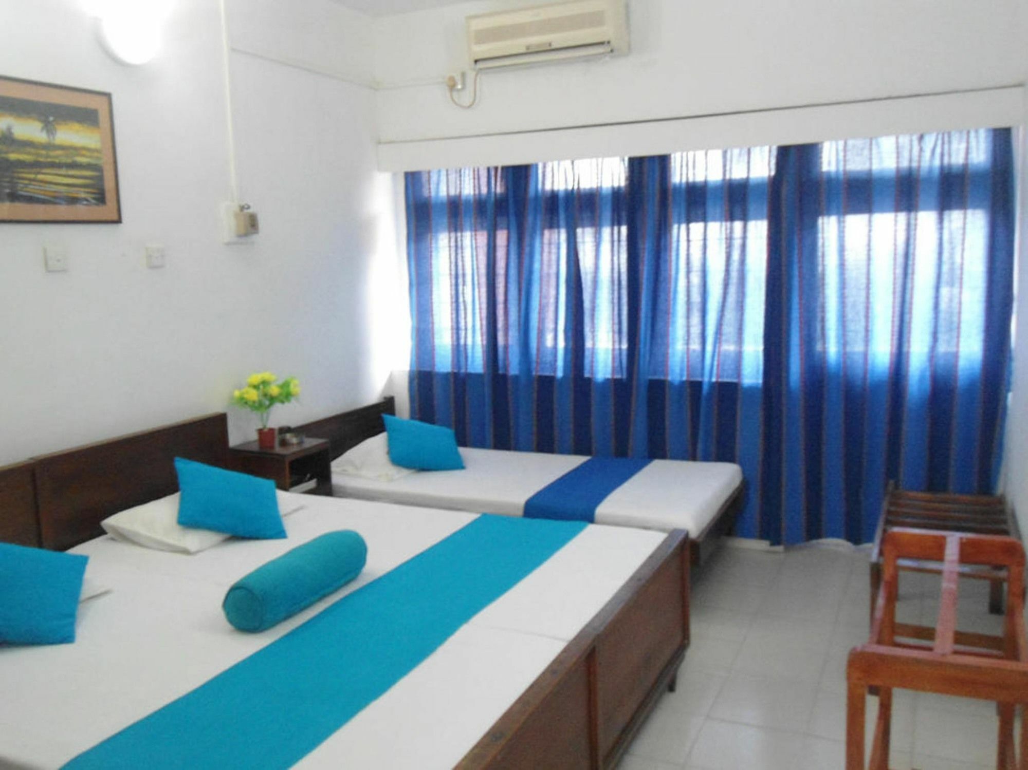 Ranveli Beach Resort Dehiwala-Mount Lavinia Buitenkant foto